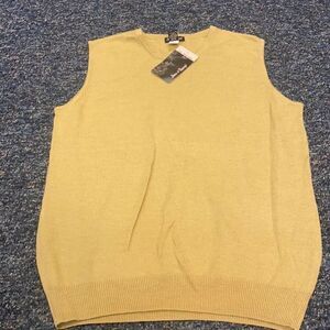 Steve & Barry’s Tan Sleeveless wool top sz. L NWT